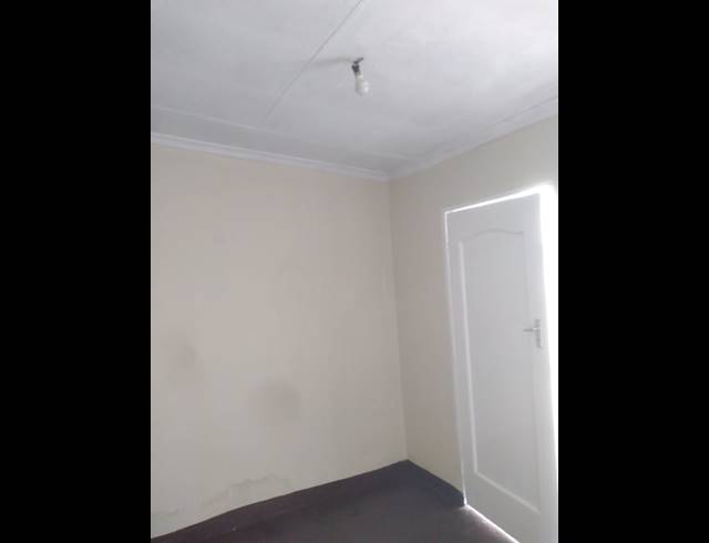 1 bed property to rent in OBSERVATORY